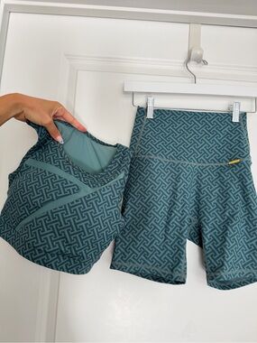 Cleo Harper First Class Collection Teal Geometric Bike Shorts & Crop Top Set